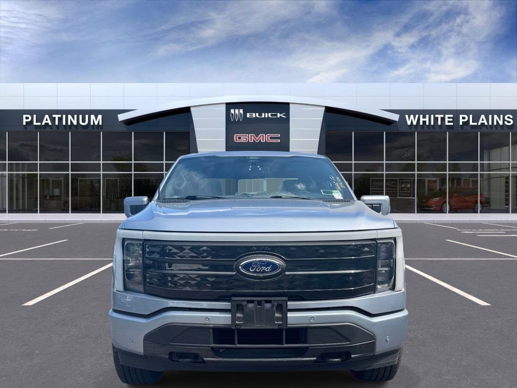 Used 2022 Ford F-150 Lightning Platinum with VIN 1FT6W1EV4NWG00494 for sale in White Plains, NY