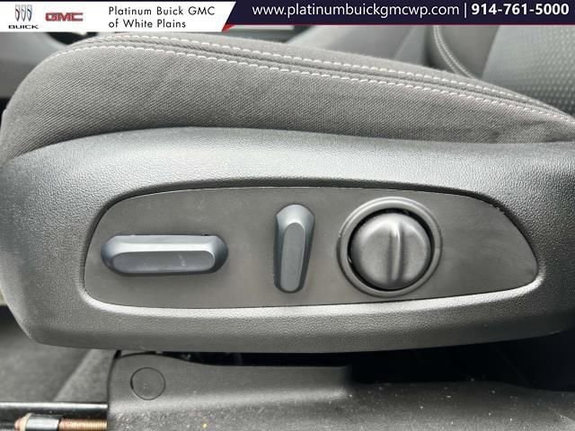 2024 GMC Terrain SLE - Photo 14