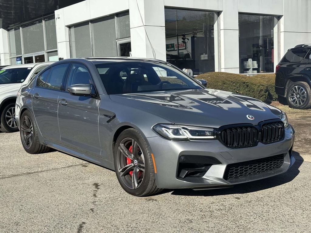 2023 BMW M5 Base's photo