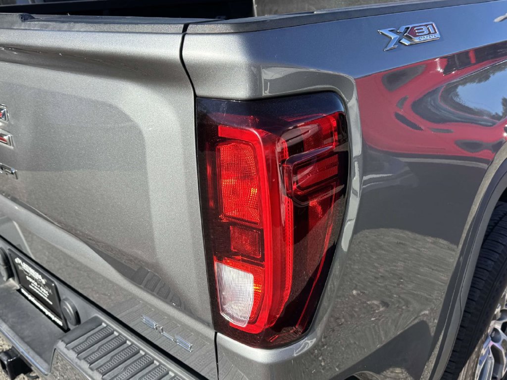 2025 Chevrolet Equinox LT - Photo 40
