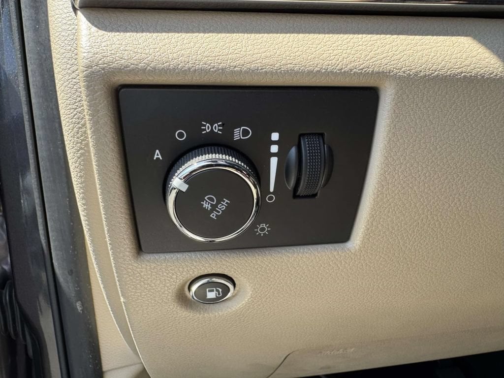 2021 Jeep Grand Cherokee Limited - Photo 19