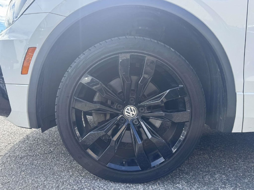 2020 Volkswagen Tiguan SE R-LINE BLACK - Photo 10