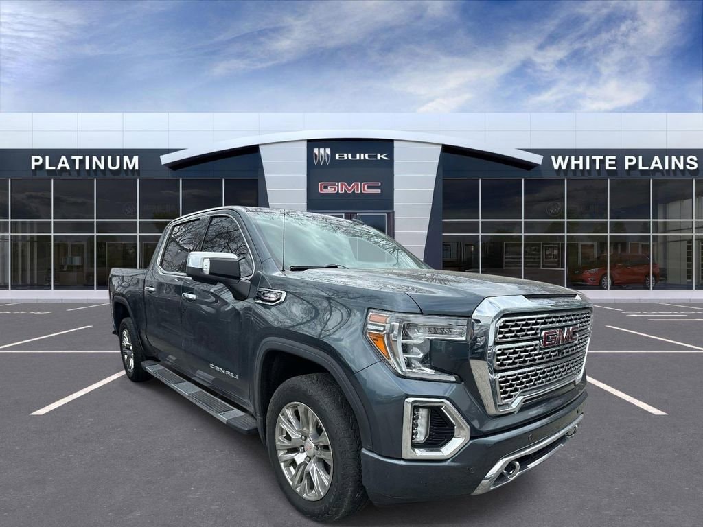 2020 GMC Sierra 4WD Crew Cab Short Box Denali's photo