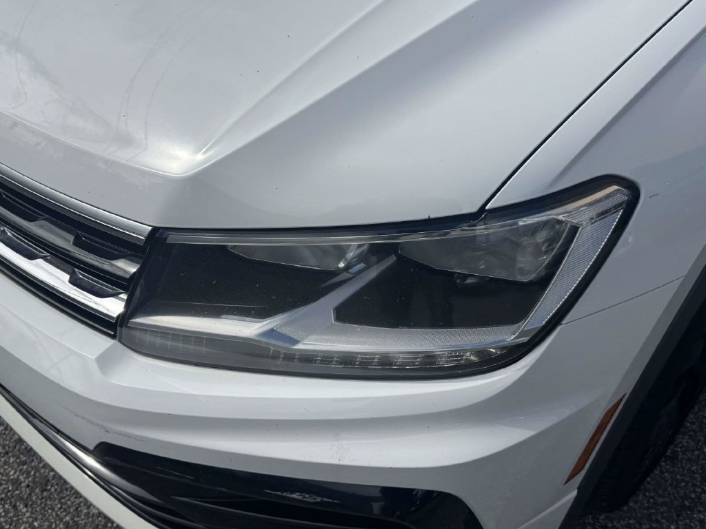 2020 Volkswagen Tiguan SE R-LINE BLACK - Photo 9