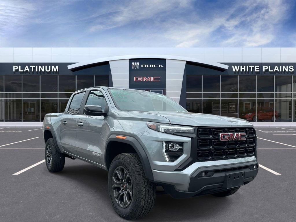 2025 GMC Canyon 2WD Elevation Crew Cab Short Box's photo