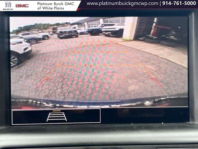 2024 GMC Terrain SLE - Photo 25