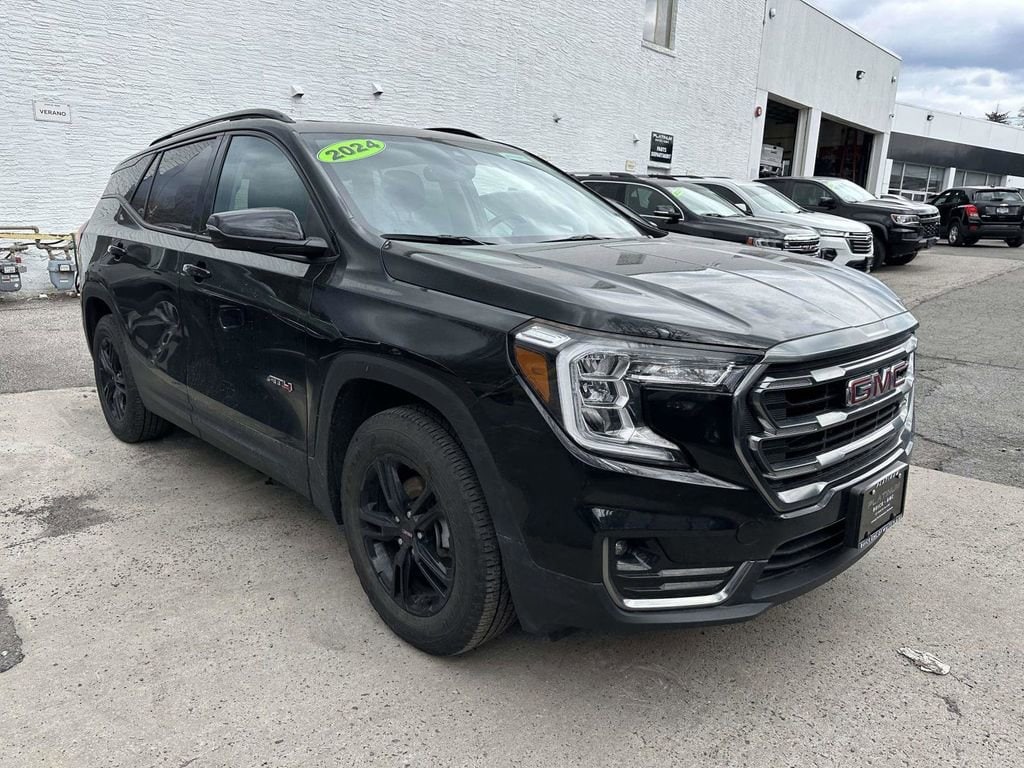 2024 GMC Terrain SUV 