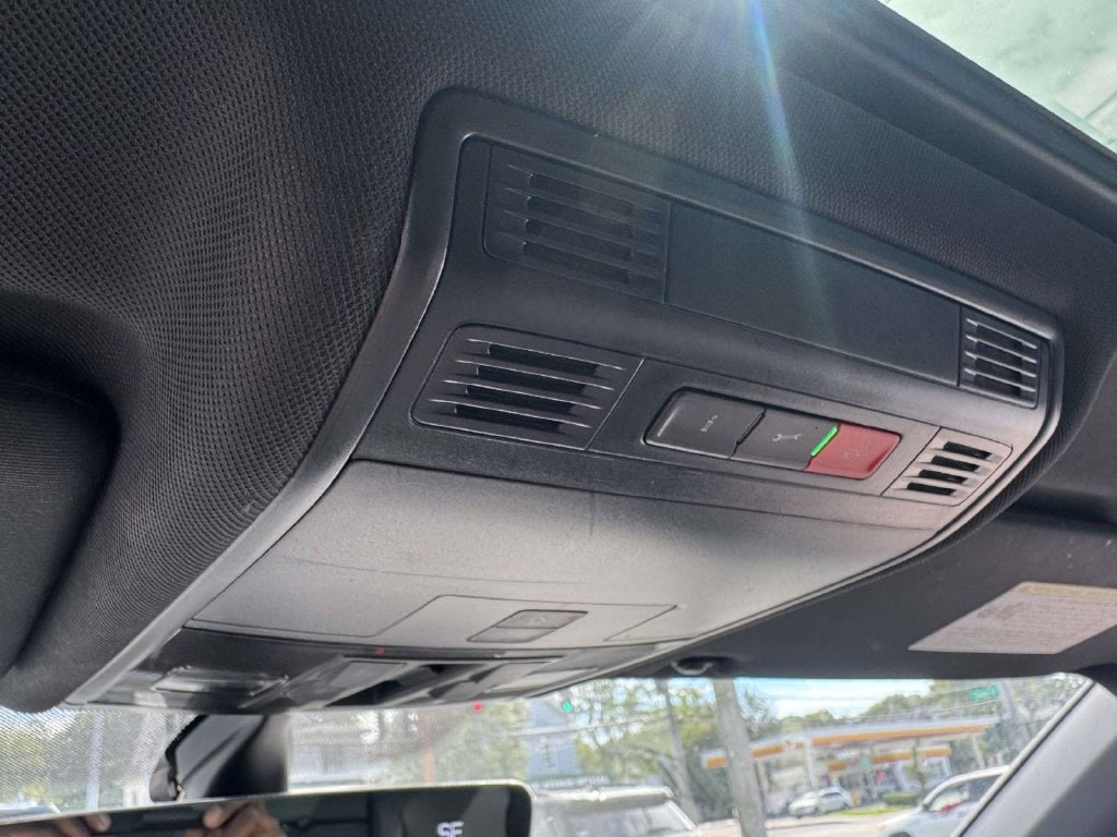 2020 Volkswagen Tiguan SE R-LINE BLACK - Photo 32