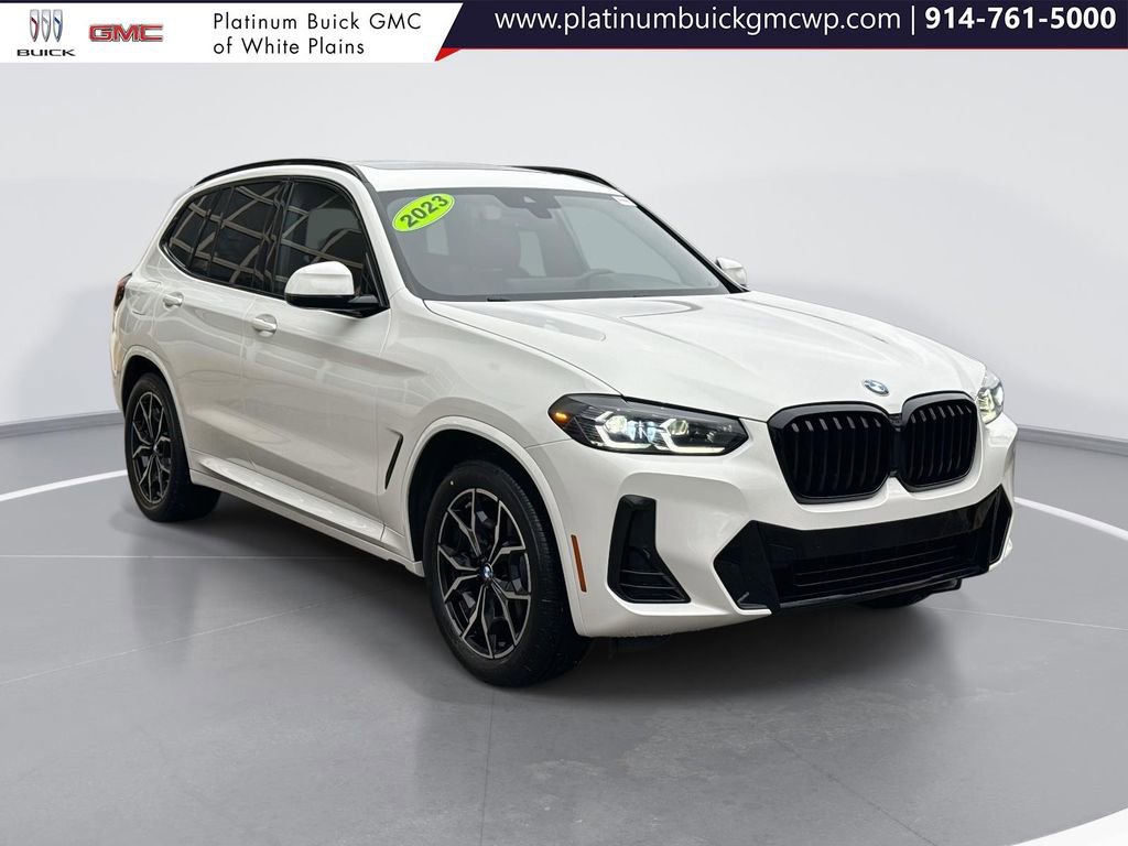 2023 BMW X3 30i's photo