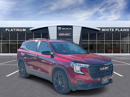 2024 GMC Terrain SLE SUV