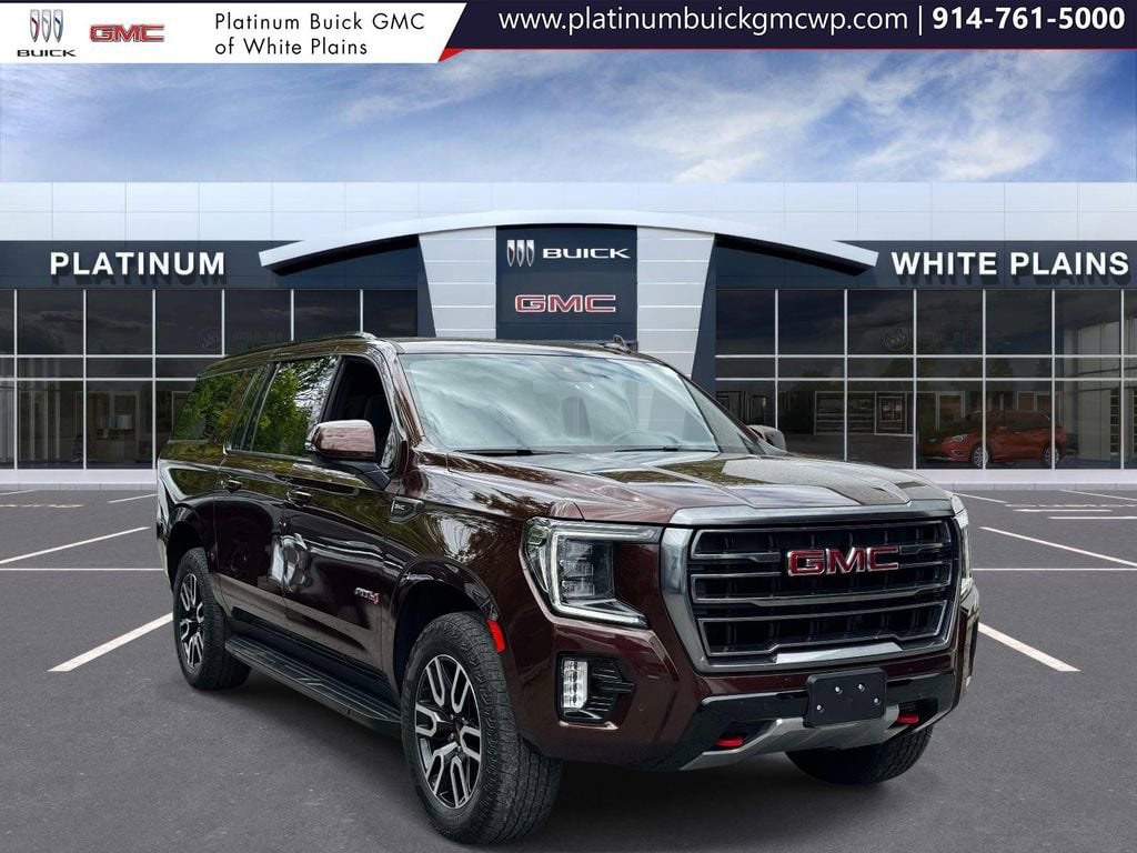 2023 GMC Yukon 4WD AT4's photo