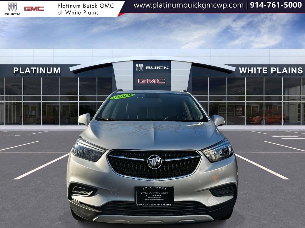 Used 2022 Buick Encore Preferred with VIN KL4CJESM9NB555056 for sale in White Plains, NY
