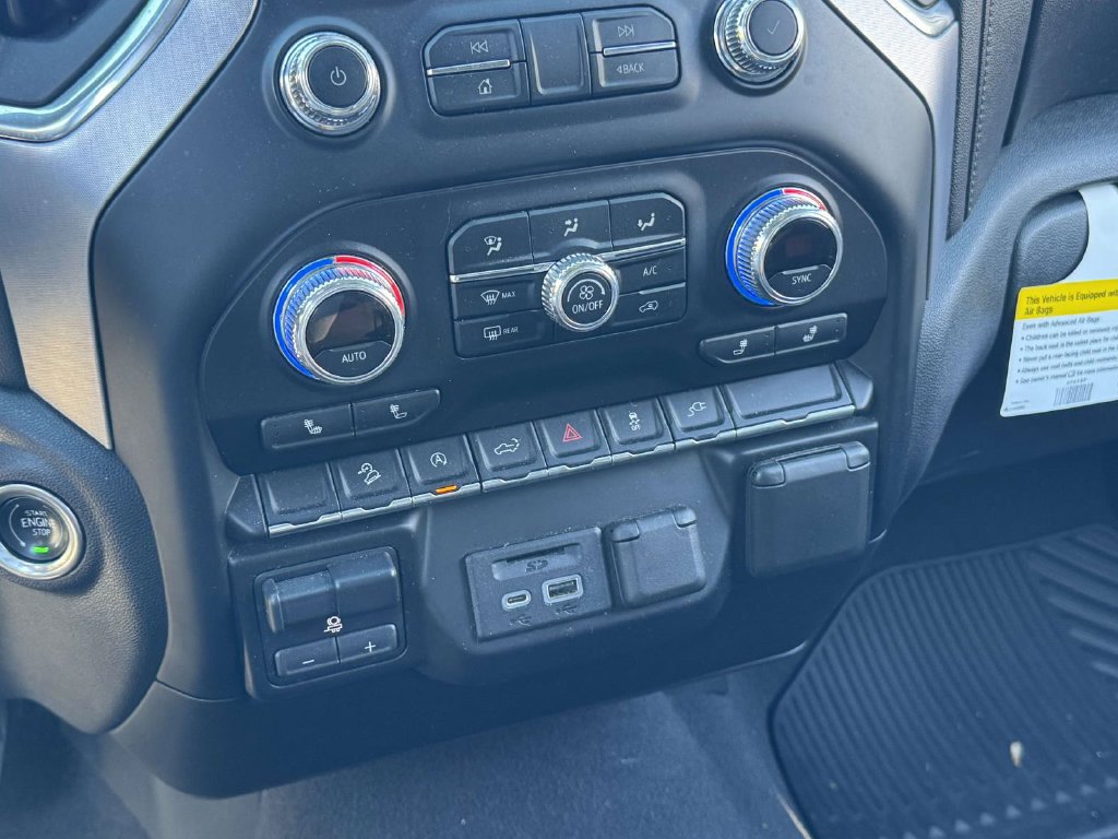 2025 Chevrolet Equinox LT - Photo 58