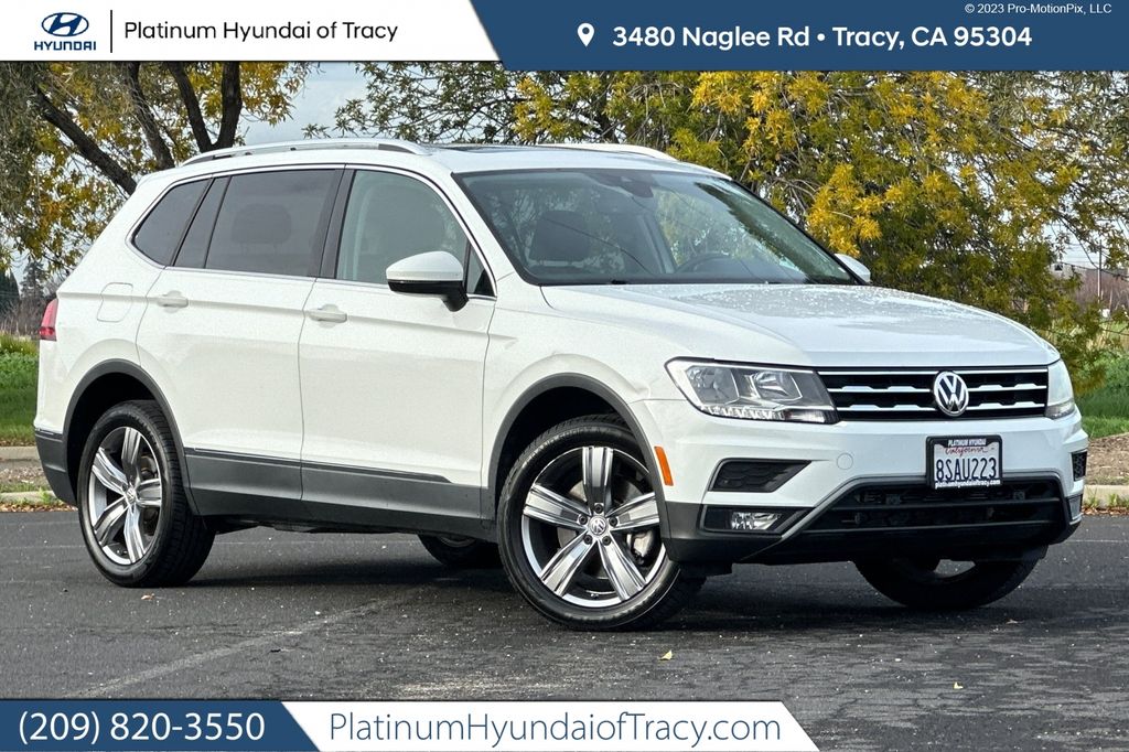 2020 Volkswagen Tiguan SEL's photo