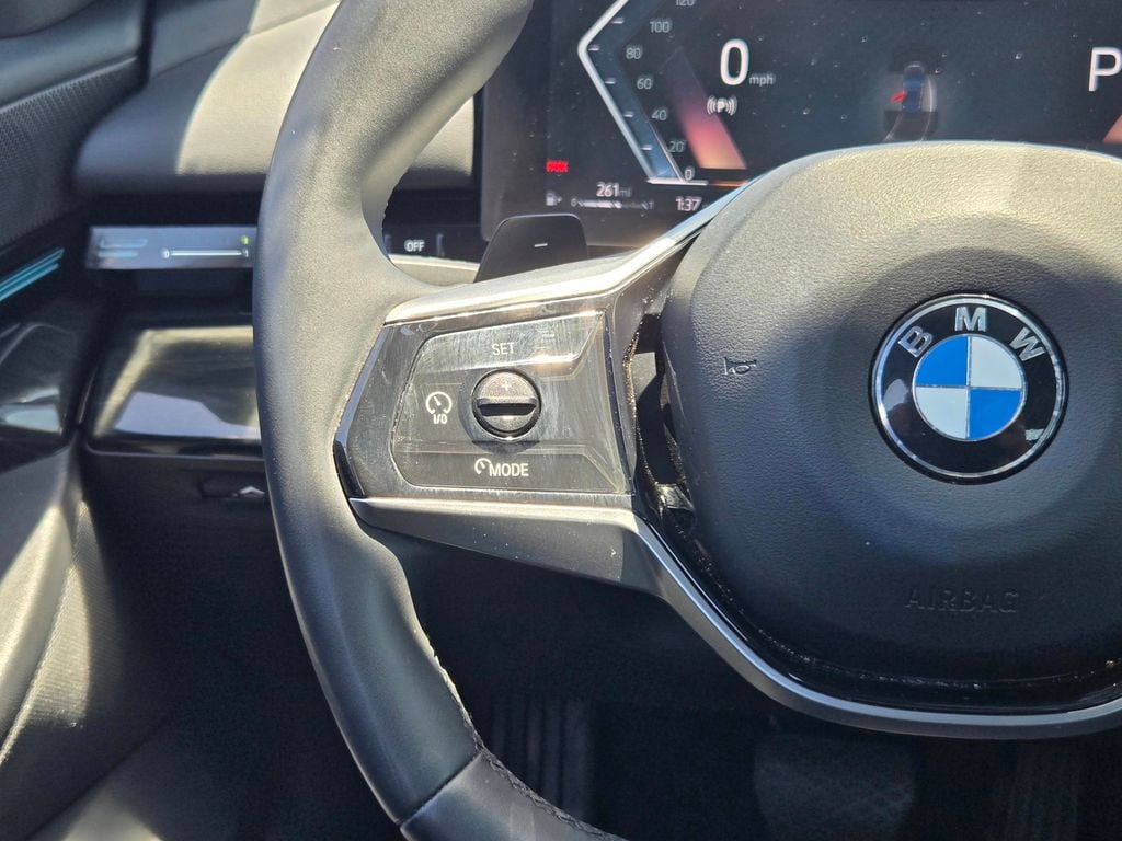2024 BMW 5 Series 14