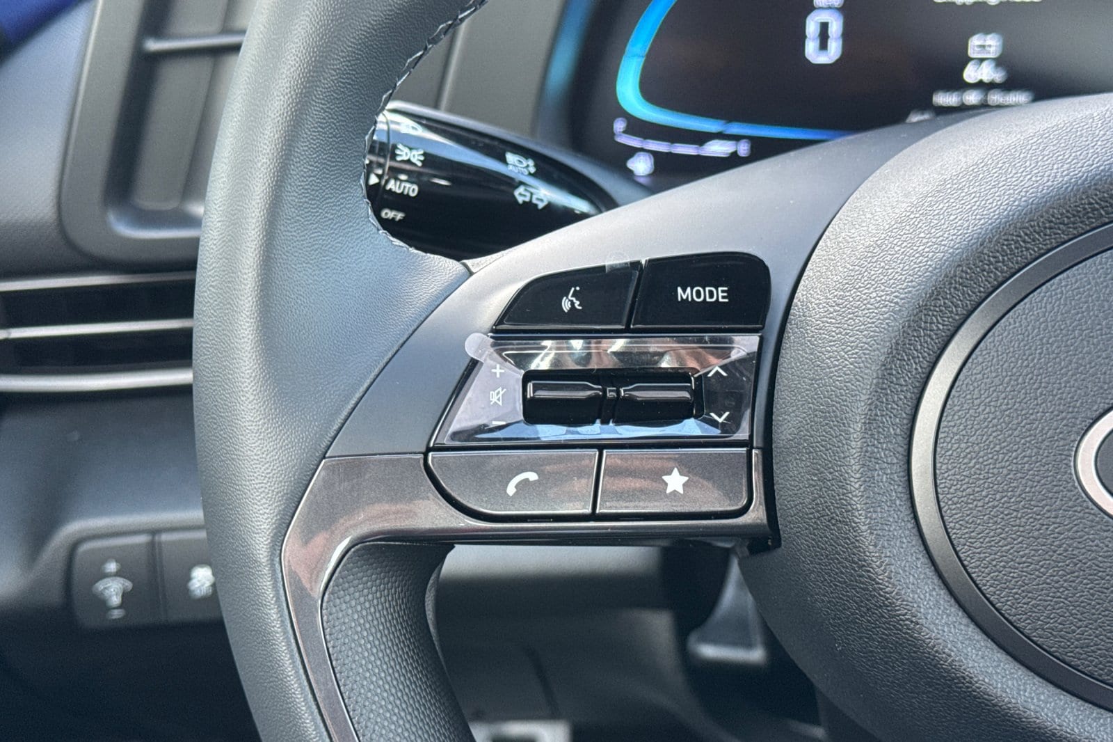 2026 Hyundai Elantra SEL - Photo 25