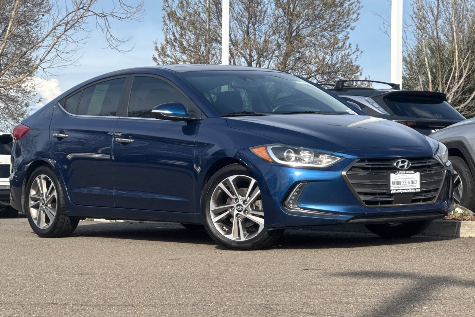 Used 2017 Hyundai Elantra Limited with VIN 5NPD84LF6HH019779 for sale in Tracy, CA