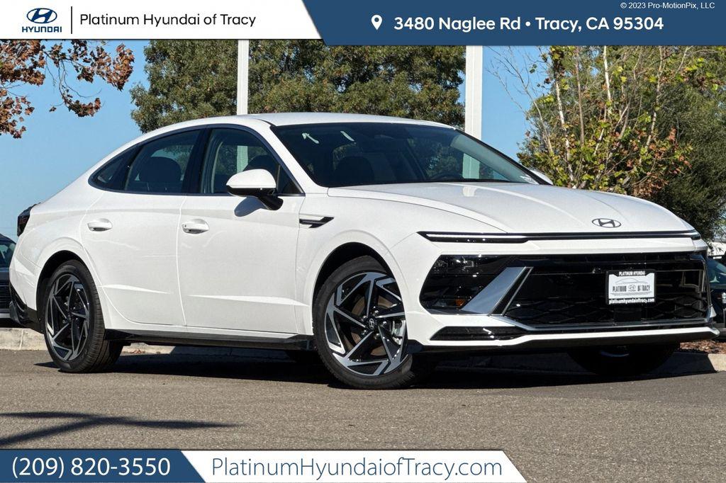 2026 Hyundai Sonata SEL AWD's photo