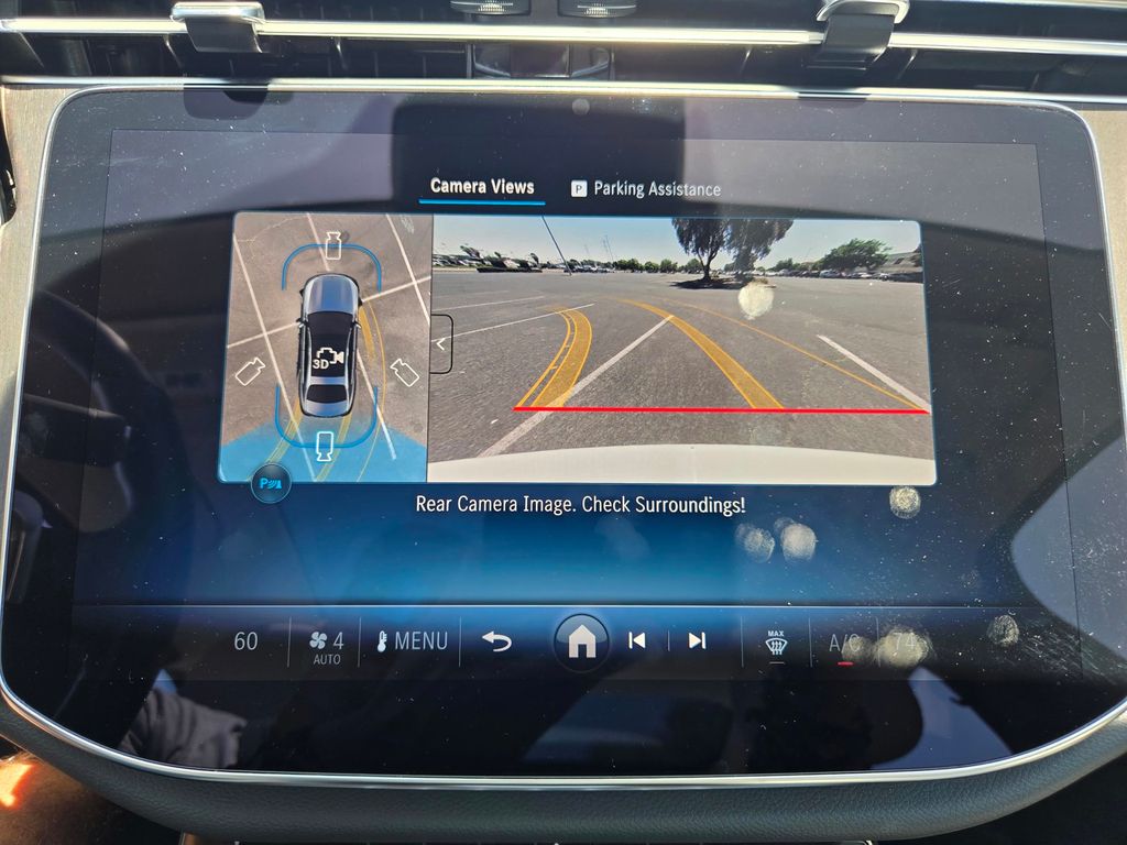 2025 Mercedes-Benz E-Class 24