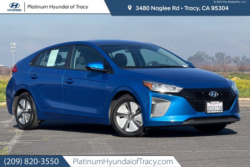 2018 Hyundai Ioniq Blue's photo