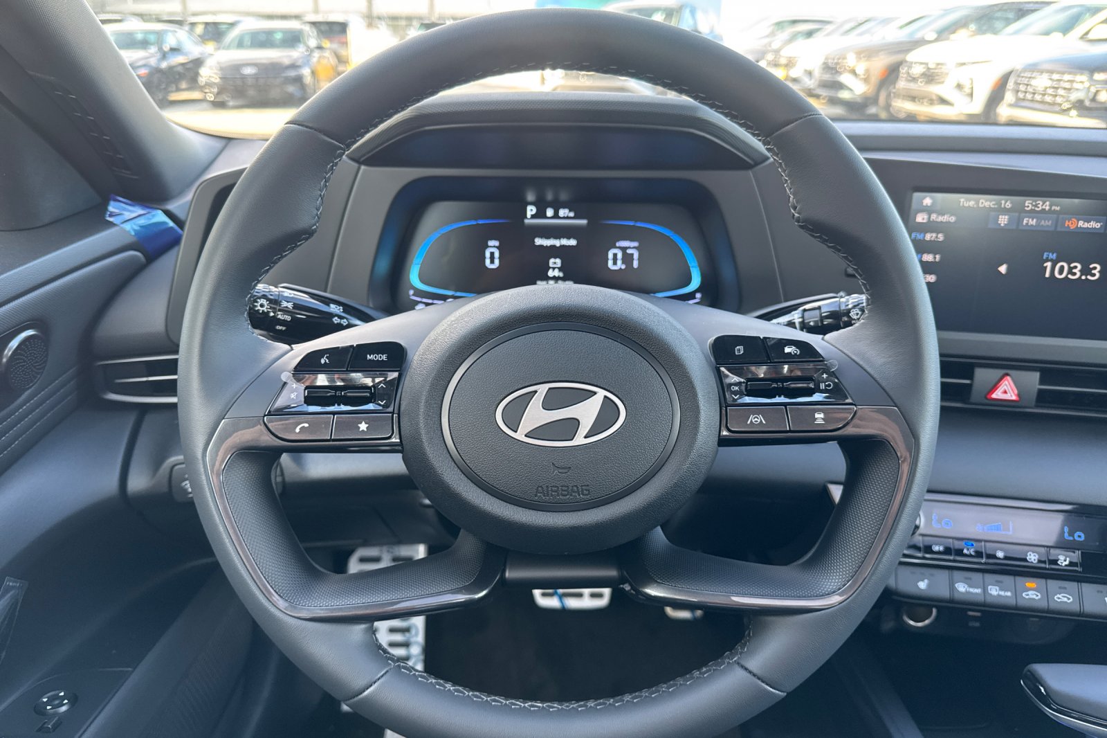 2026 Hyundai Elantra SEL - Photo 24