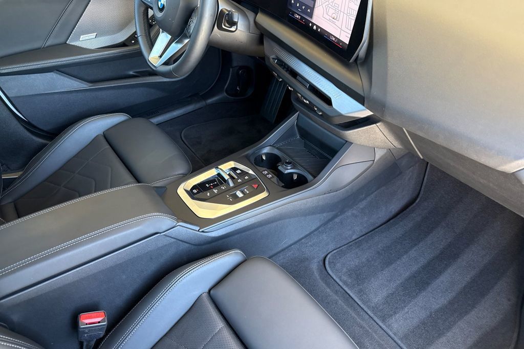 2025 BMW 2 Series 17
