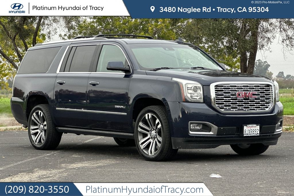 2019 GMC Yukon XL Denali's photo