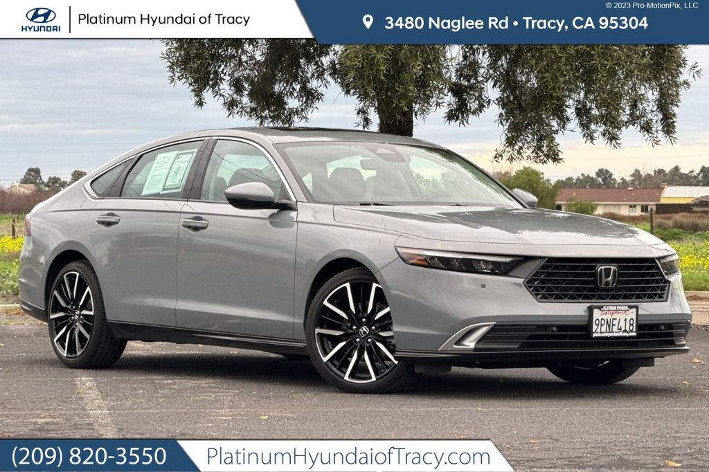 2025 Honda Accord Hybrid Touring's photo