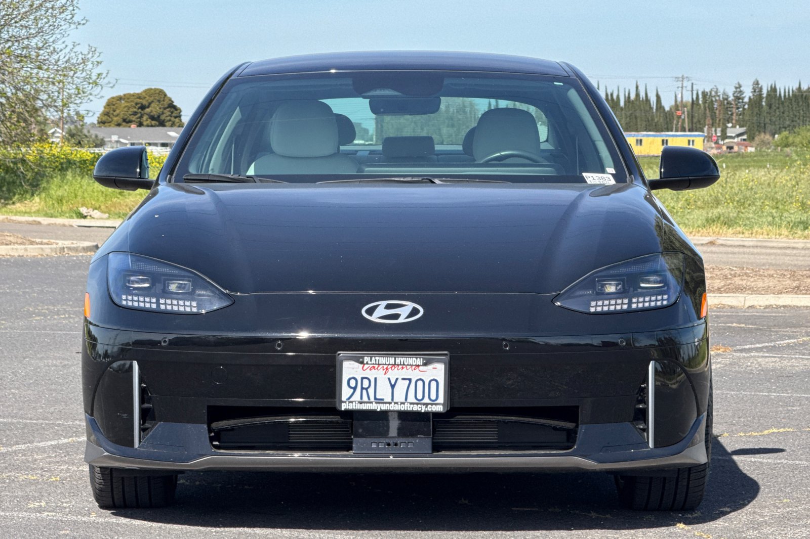 2023 Hyundai IONIQ 6 SEL AWD photo 5