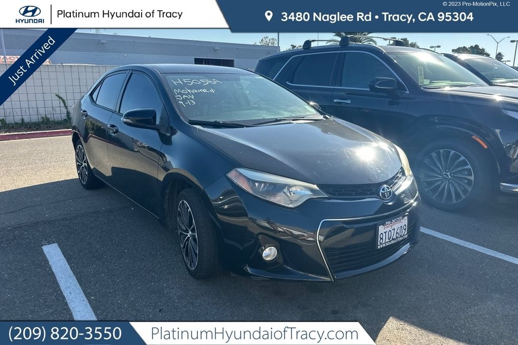 Used 2016 Toyota Corolla  Sedan