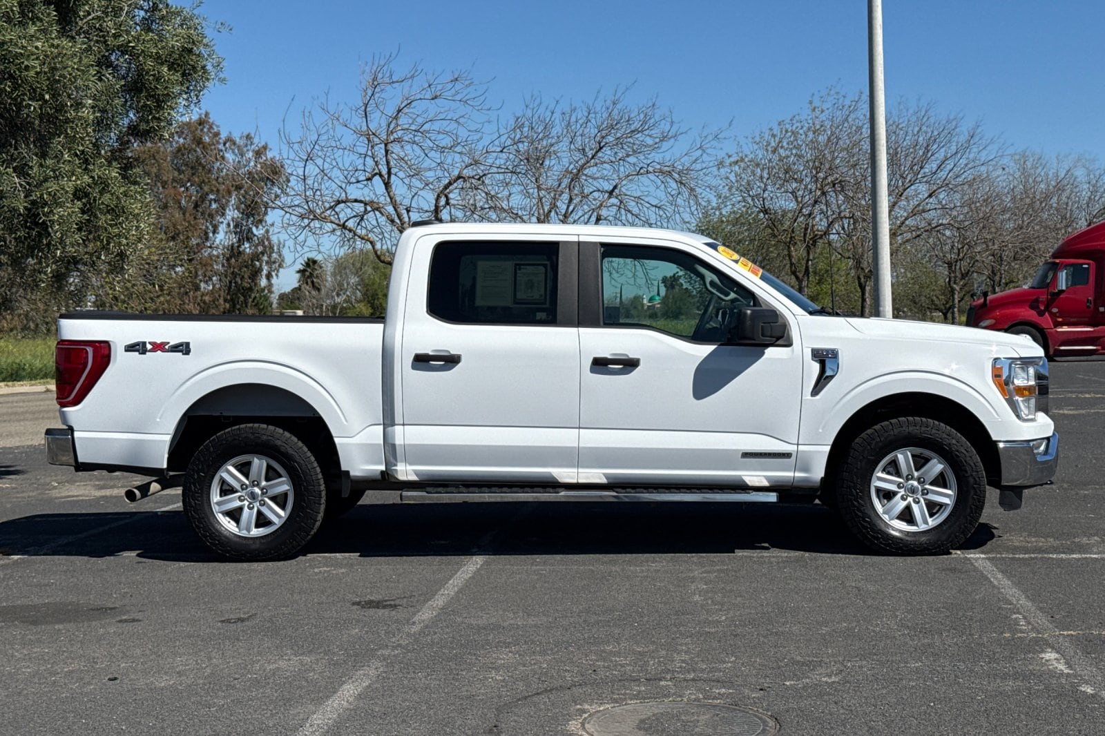 2021 Ford F-150 photo 2