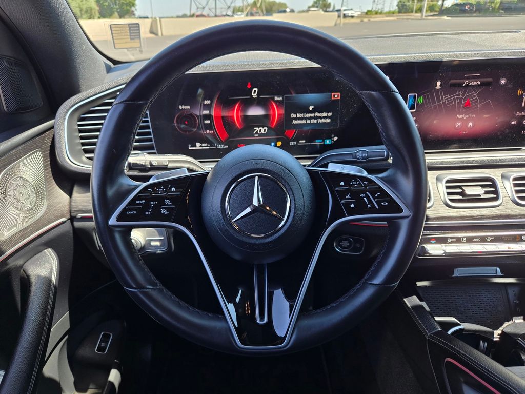 2025 Mercedes-Benz GLE 13