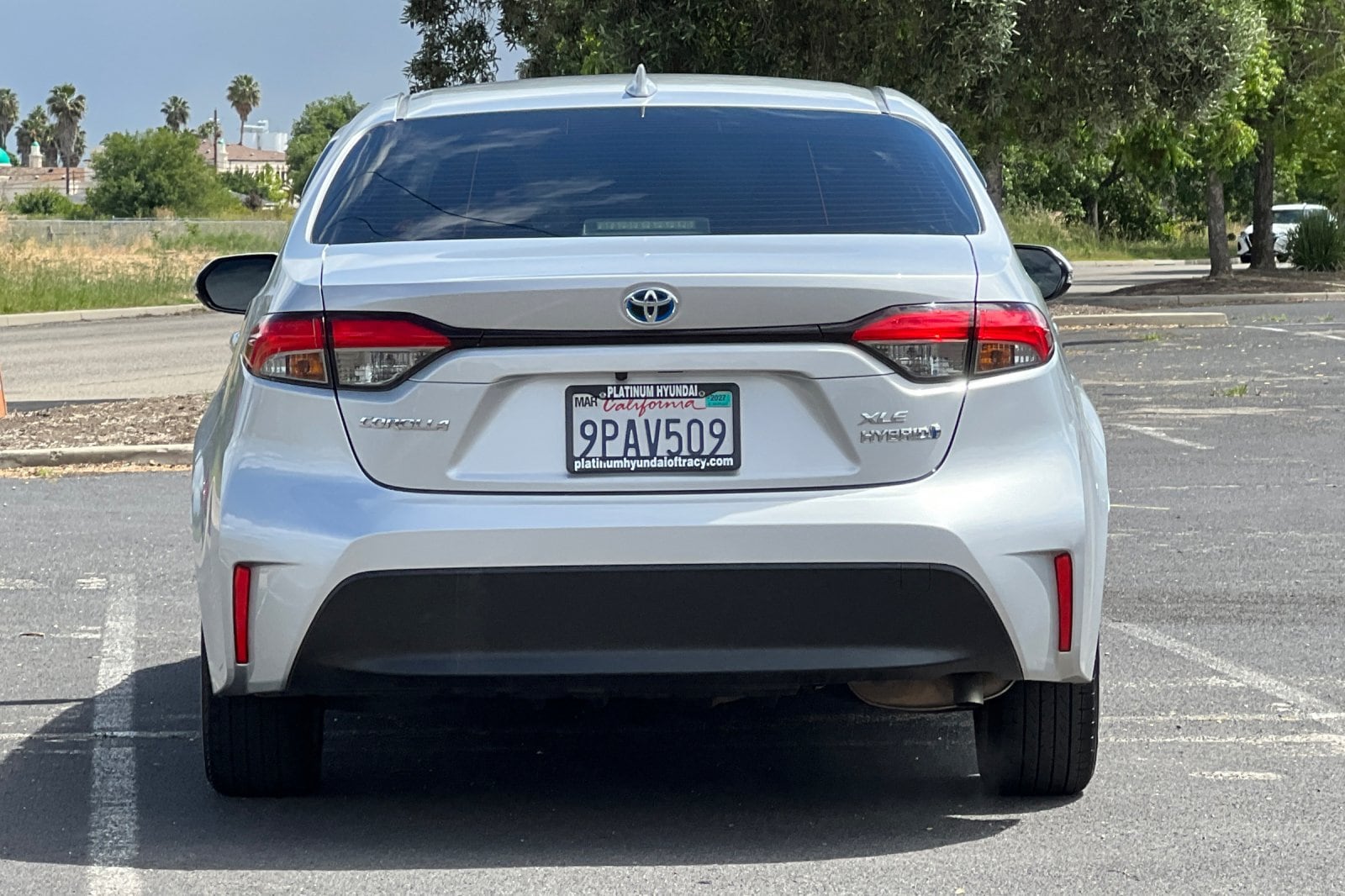 2023 Toyota Corolla Hybrid XLE photo 4