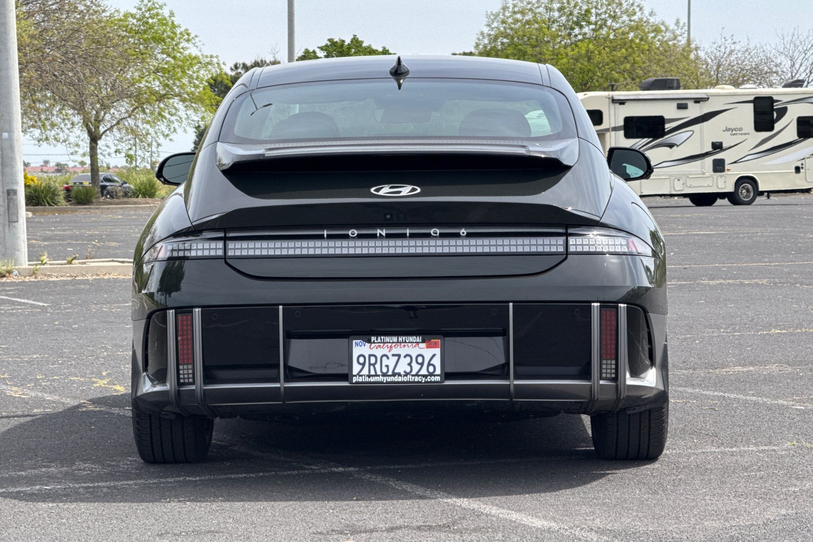 2023 Hyundai IONIQ 6 Limited photo 4