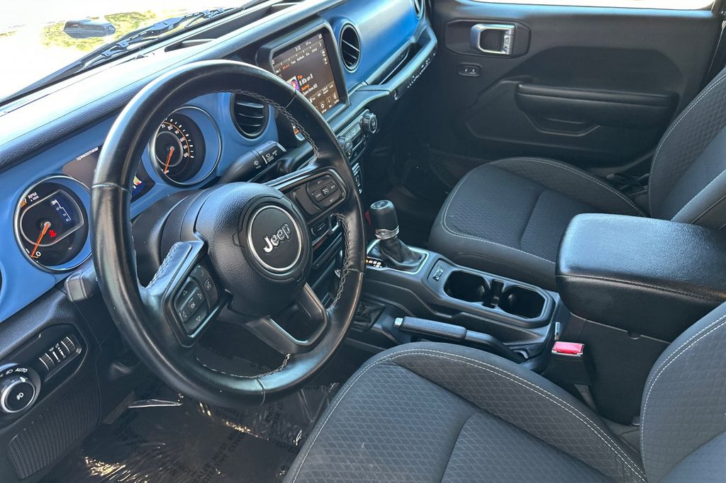 2021 Jeep Wrangler Unlimited Sport photo 6