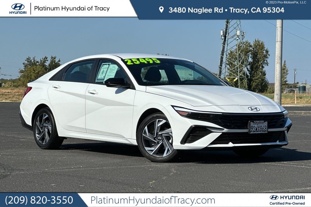2025 Hyundai Elantra SEL