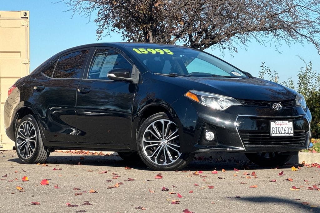 Used 2016 Toyota Corolla S Plus with VIN 5YFBURHE3GP568325 for sale in Tracy, CA