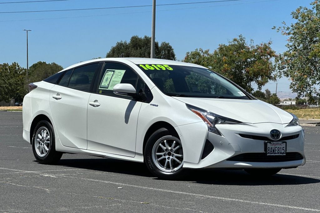 2017 Toyota Prius Two photo 2