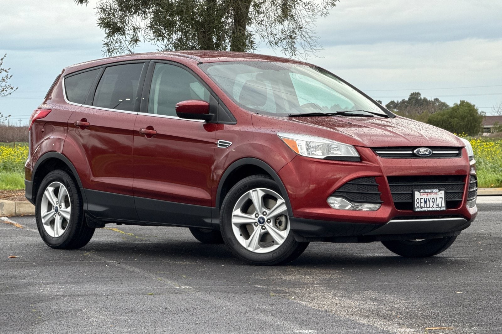 Used 2016 Ford Escape SE with VIN 1FMCU9GX1GUA11399 for sale in Tracy, CA
