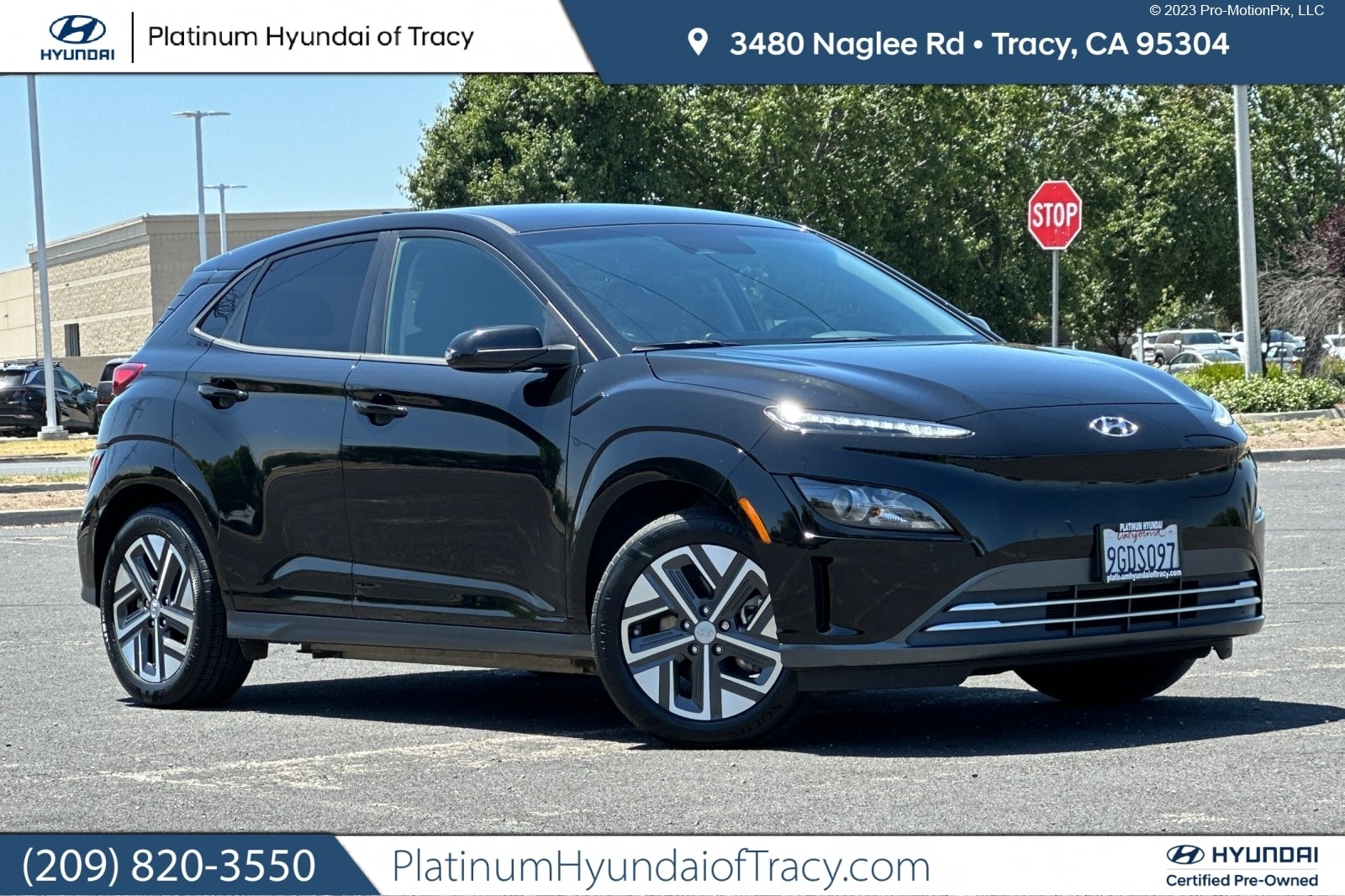 2023 Hyundai Kona Electric SE's photo