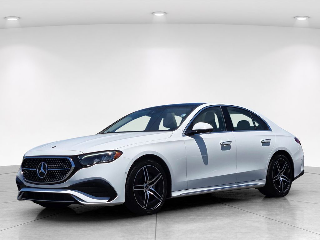 2025 Mercedes-Benz E-Class 8