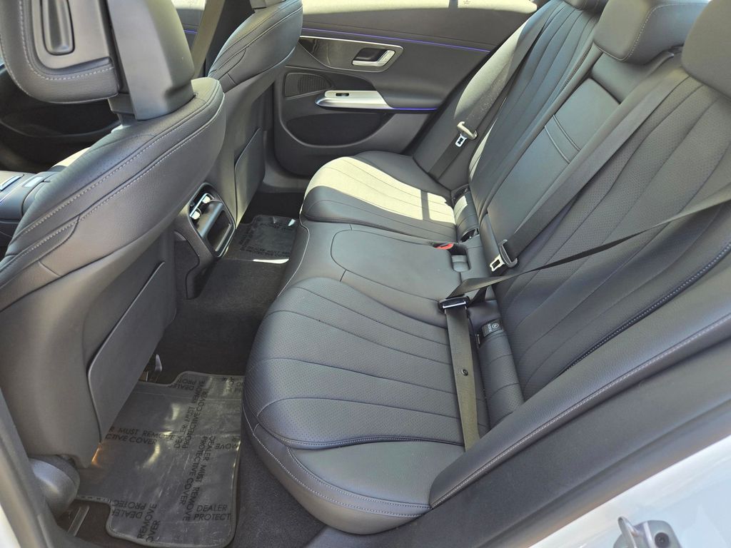 2025 Mercedes-Benz E-Class 10
