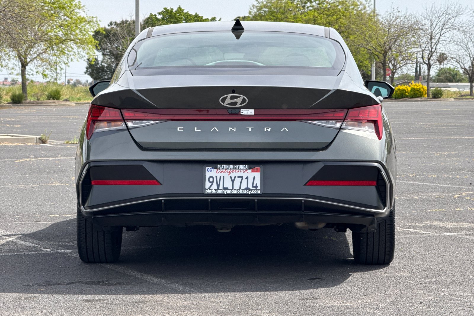 2025 Hyundai Elantra SEL Convenience photo 4