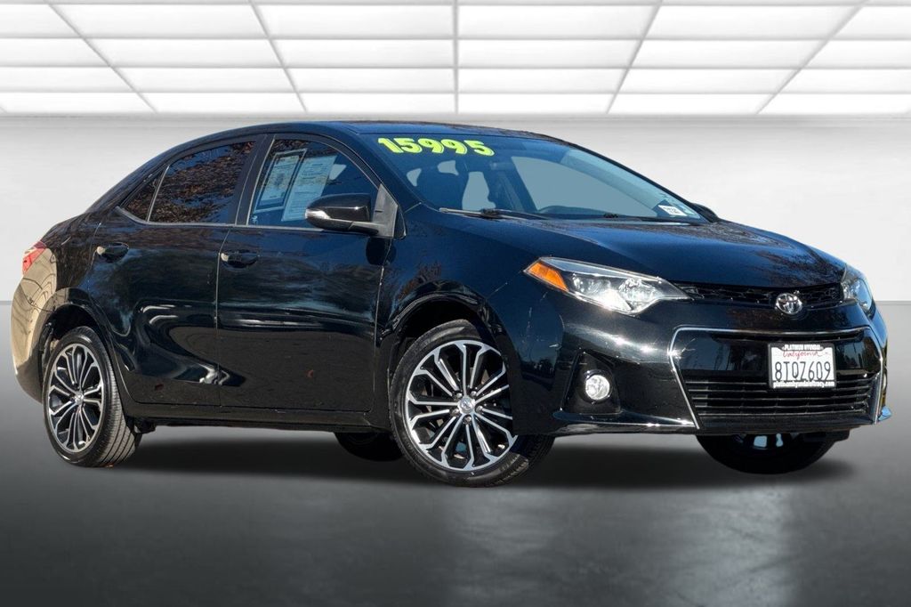 2016 Toyota Corolla S Plus's photo