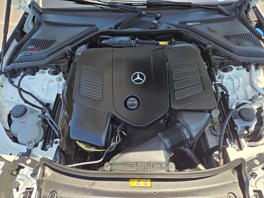 2025 Mercedes-Benz E-Class 27