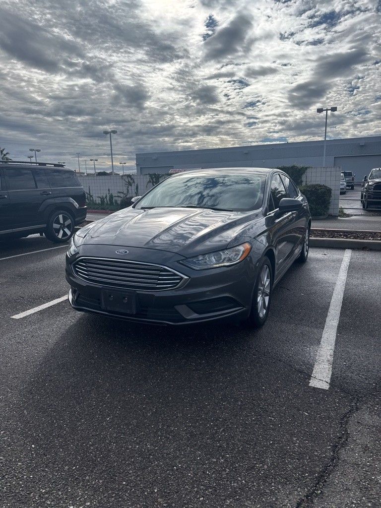 2017 Ford Fusion Hybrid SE