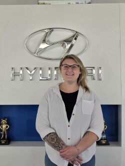 Staff member Briana Miller from ID_397d1a