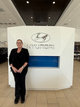 Staff member Audrey Haynes from ID_9c3093