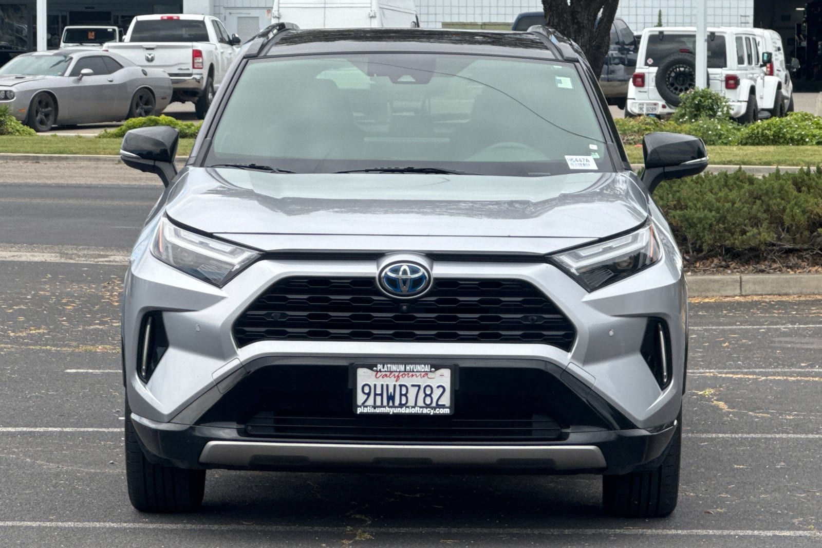 2023 Toyota RAV4 Hybrid XSE photo 5