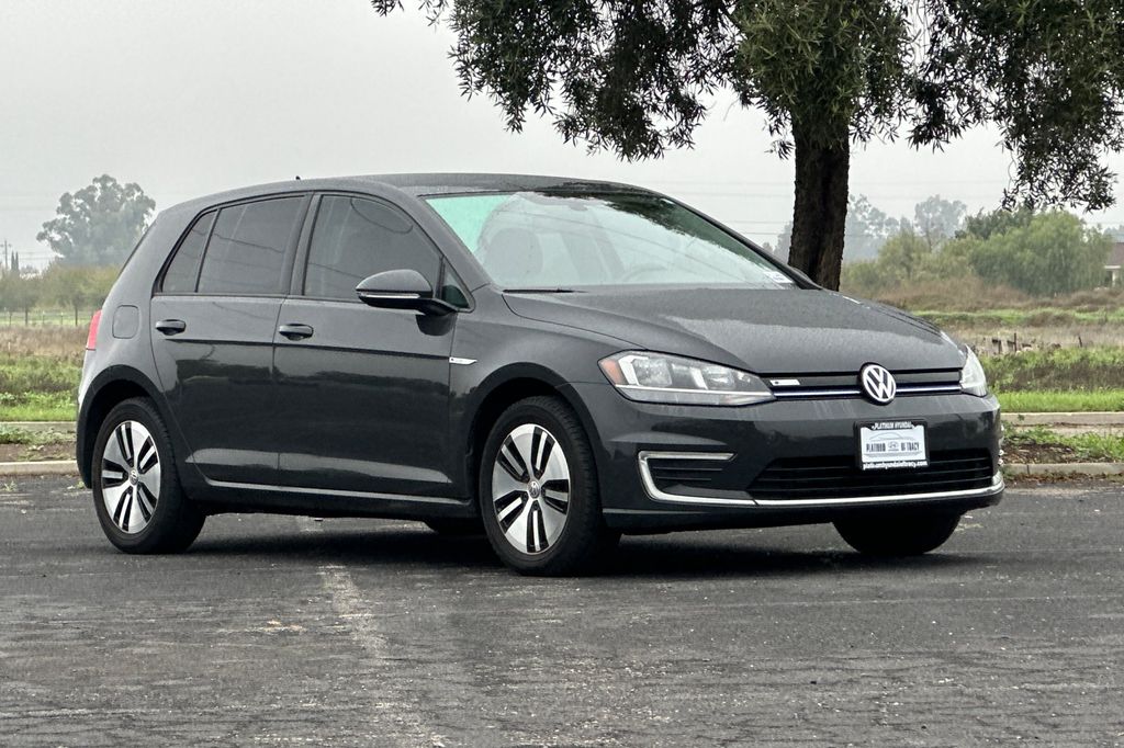 Used 2019 Volkswagen e-Golf e-Golf SE with VIN WVWKR7AU2KW909513 for sale in Tracy, CA